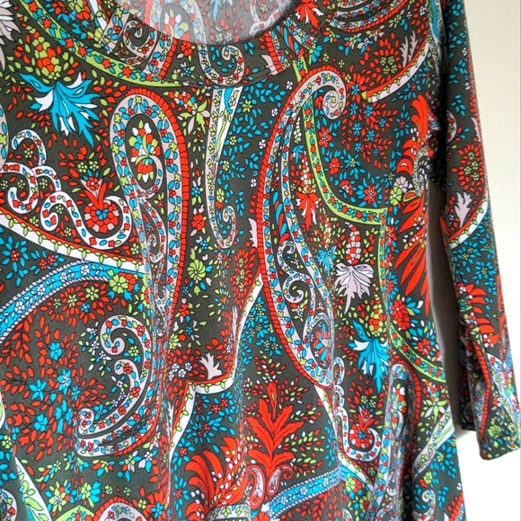 Karen Kane Stunning Colorful Paisley Top Size S - Picture 2 of 3